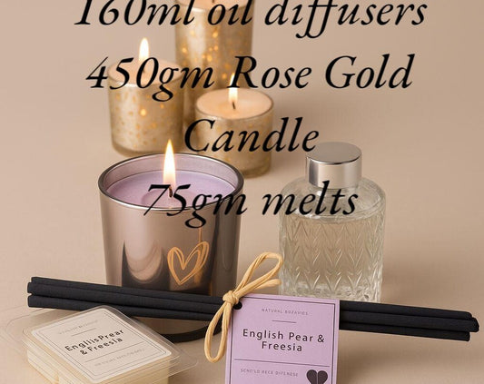 Gift set 300-gram Soy candle, 75g clamshell melts and 150ml oil reed diffuser 3 x black reeds